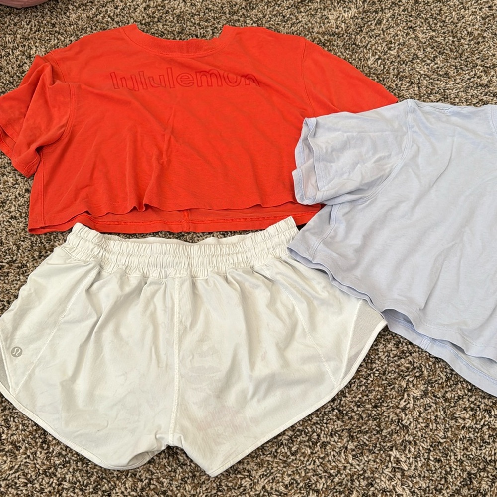 Lululemon Size 6 Lot (2 Crop Tops, 1 Shorts)